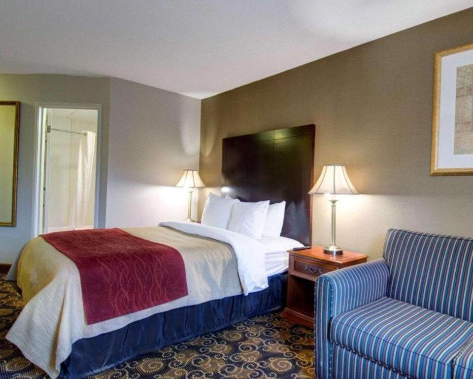 Comfort Inn Foxboro - Mansfield Фоксборо Экстерьер фото